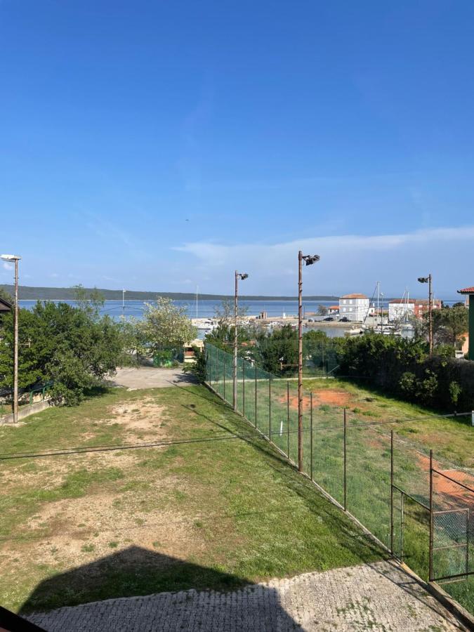 Oaza Apartamento Nerezine Exterior foto